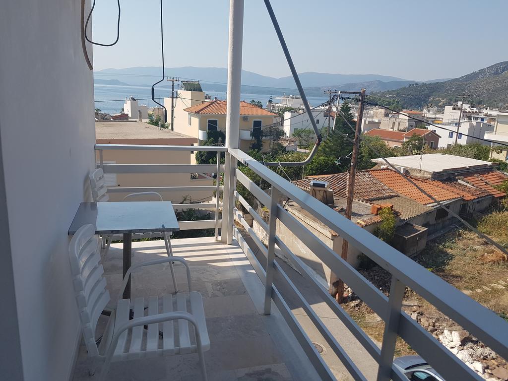 Pansion Marousa Метана Экстерьер фото